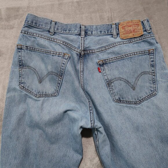 Levis 550 Jeans Mens 38x34 Blue Relaxed Fit Straight Leg Light Wash Distressed - Picture 5 of 16